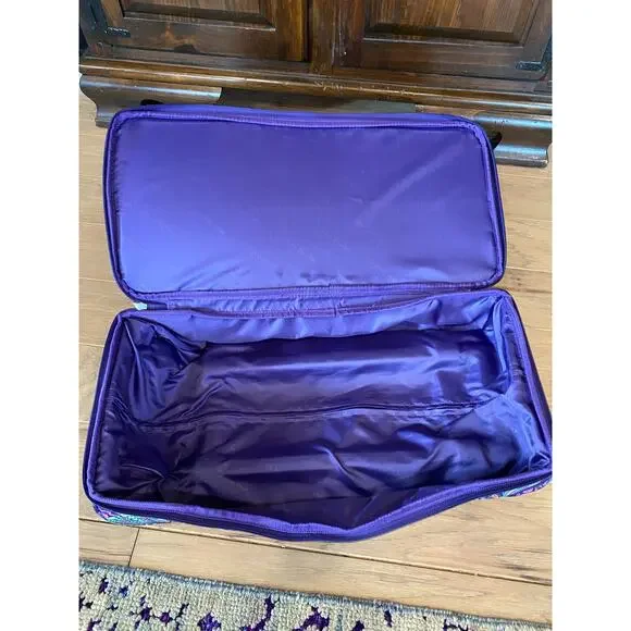 Vera Bradley Wheeled Carry On in Batik Leaves NWT - Picture 7 of 7